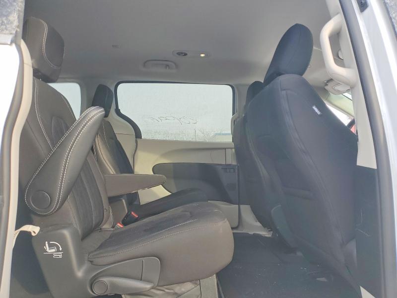 2024 Chrysler Grand Caravan sxt