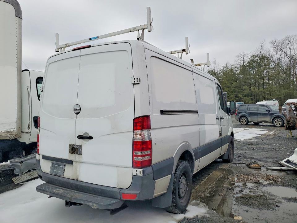 2017 Freightliner Sprinter 2500 2WD V6 Tdsl Cargo 3.0L Worker Standa