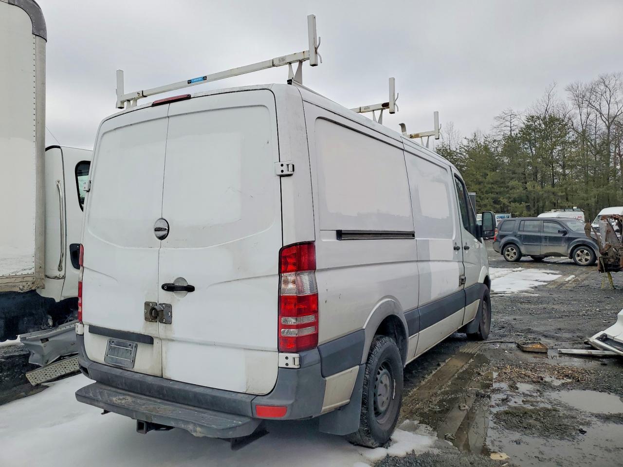 2017 Freightliner Sprinter 2500 2WD V6 Tdsl Cargo 3.0L Worker Standa