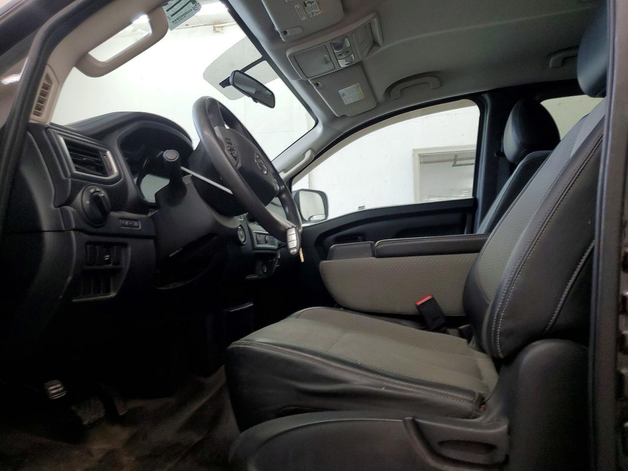 2017 Nissan Titan S