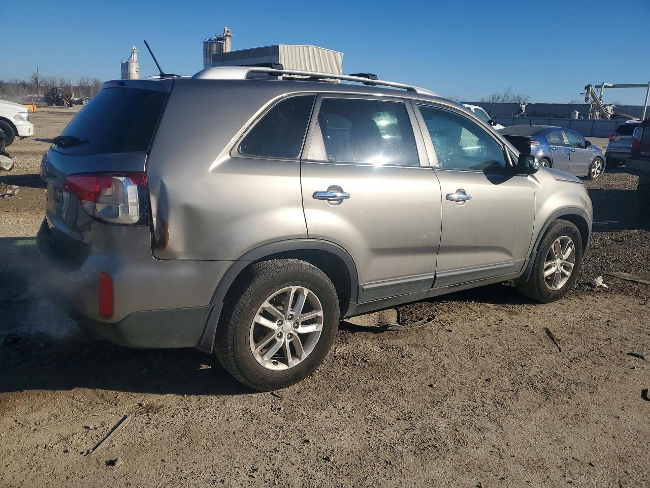 2014 KIA Sorento lx