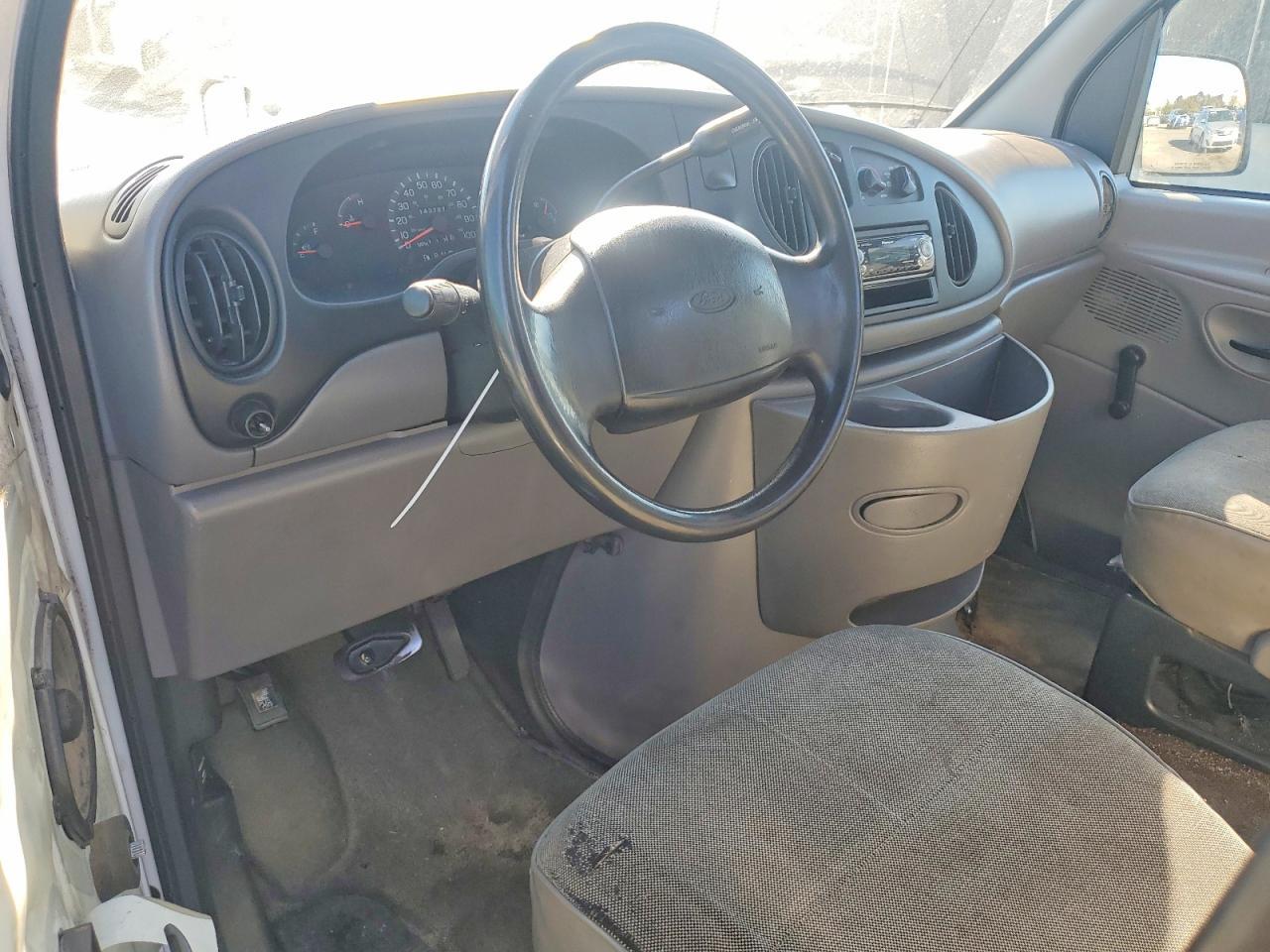 1998 Ford Econoline E350 Super Duty Van
