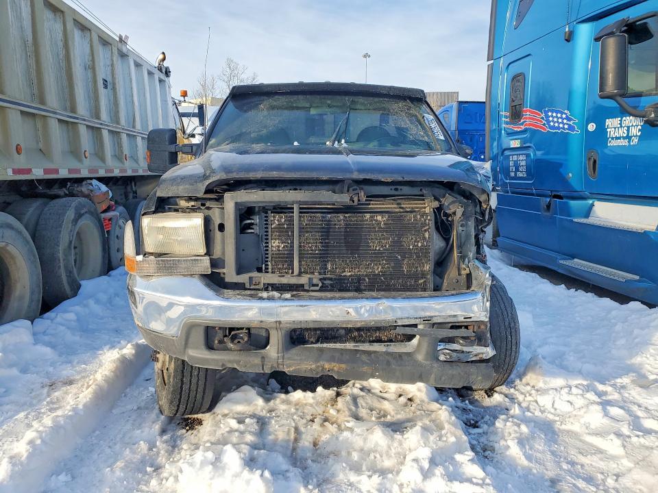 1999 Ford F450 Super Duty Rollback Truck