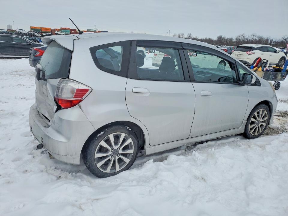 2013 Honda Fit Sport