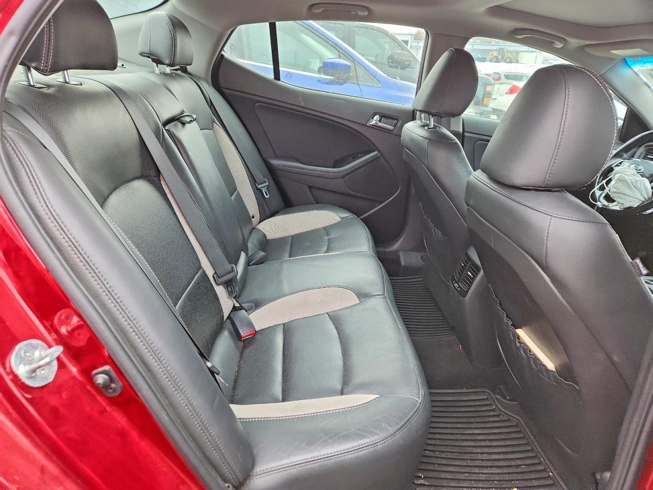 2013 KIA Optima sx
