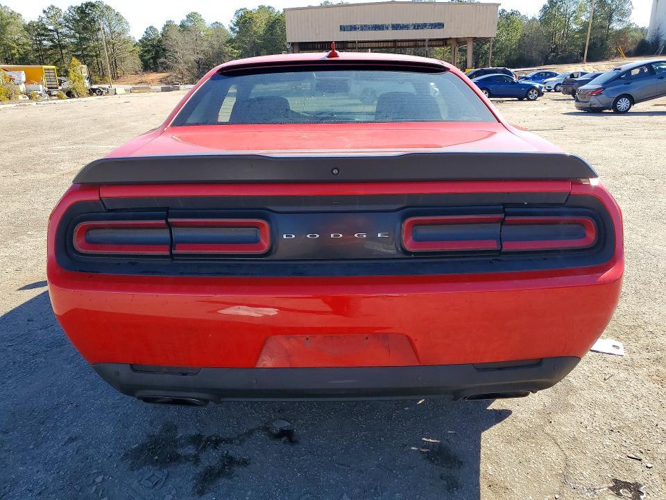 2016 Dodge Challenger R/T Scat Pack