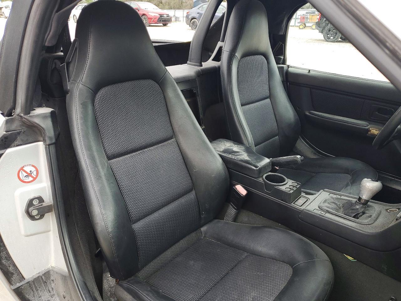 2001 BMW Z3 2.5