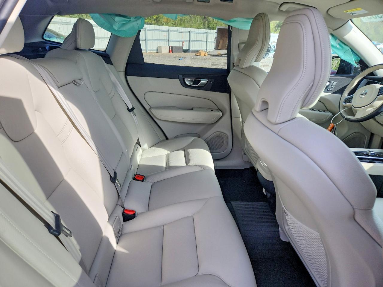 2024 Volvo Xc60 Plus