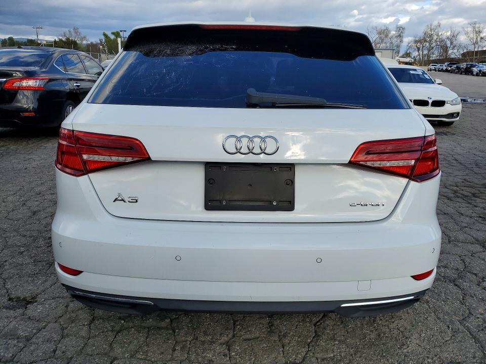 2017 Audi A3 E-tron Premium Plus