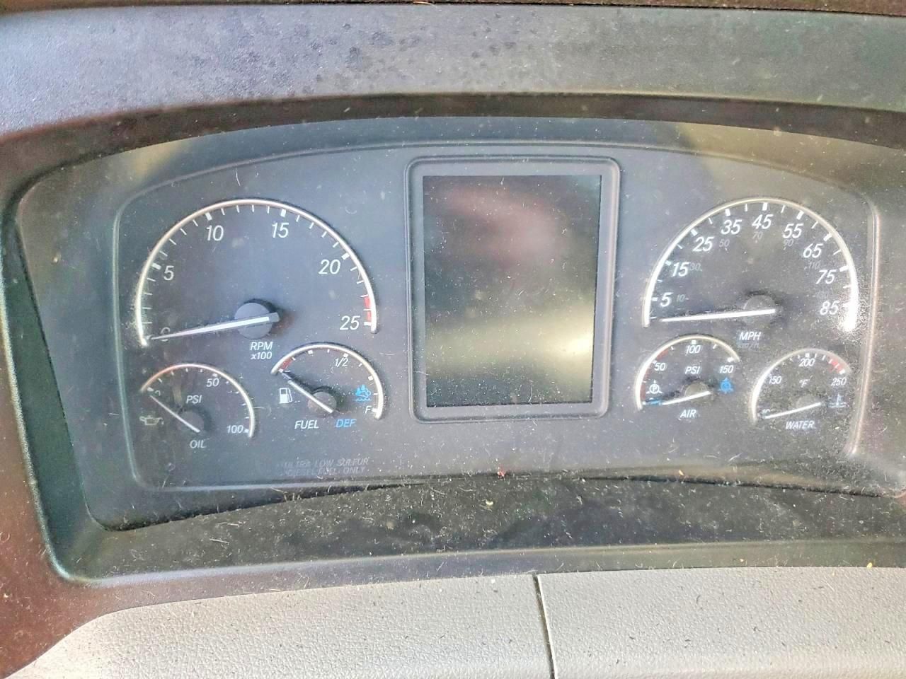 2020 Freightliner Cascadia 126 Semi Truck