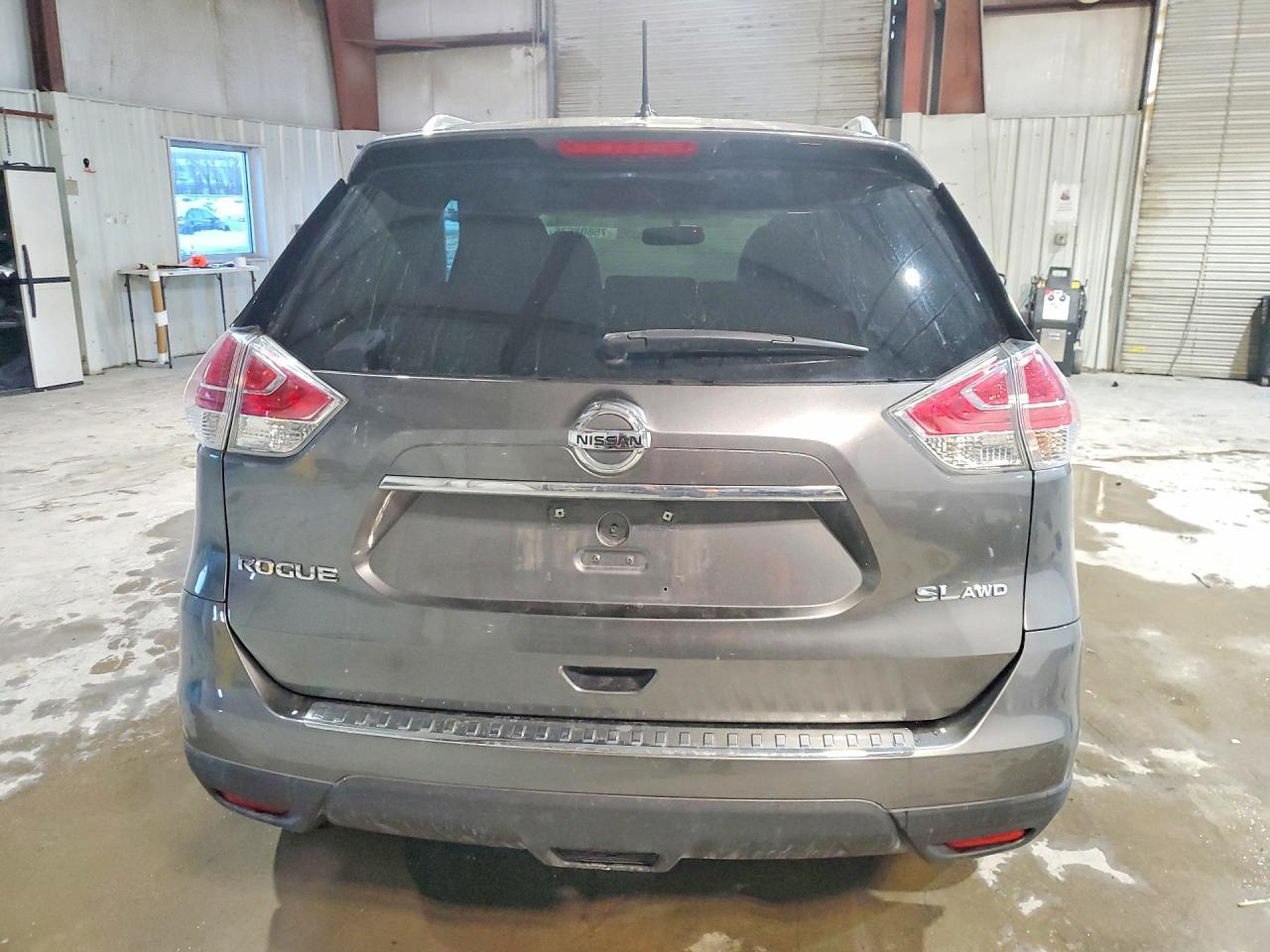 2015 Niss Rogue