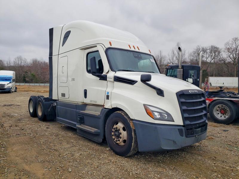 2023 Freightliner Cascadia 126 Semi Truck