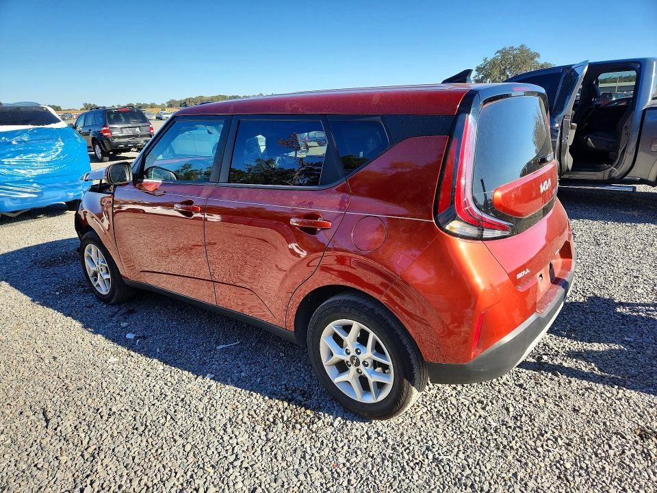 2025 KIA Soul lx