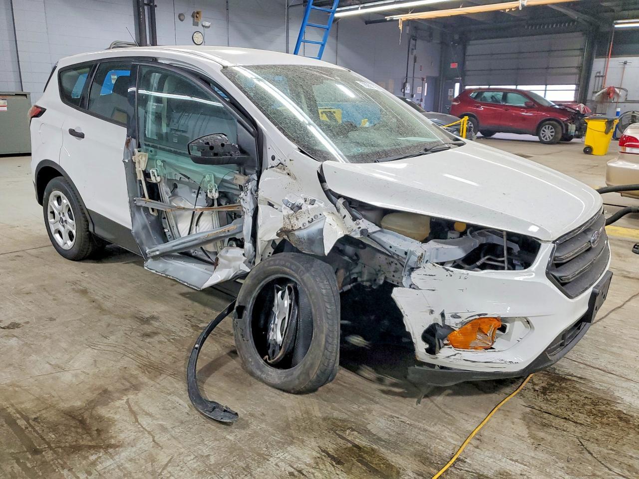 2018 Ford Escape s