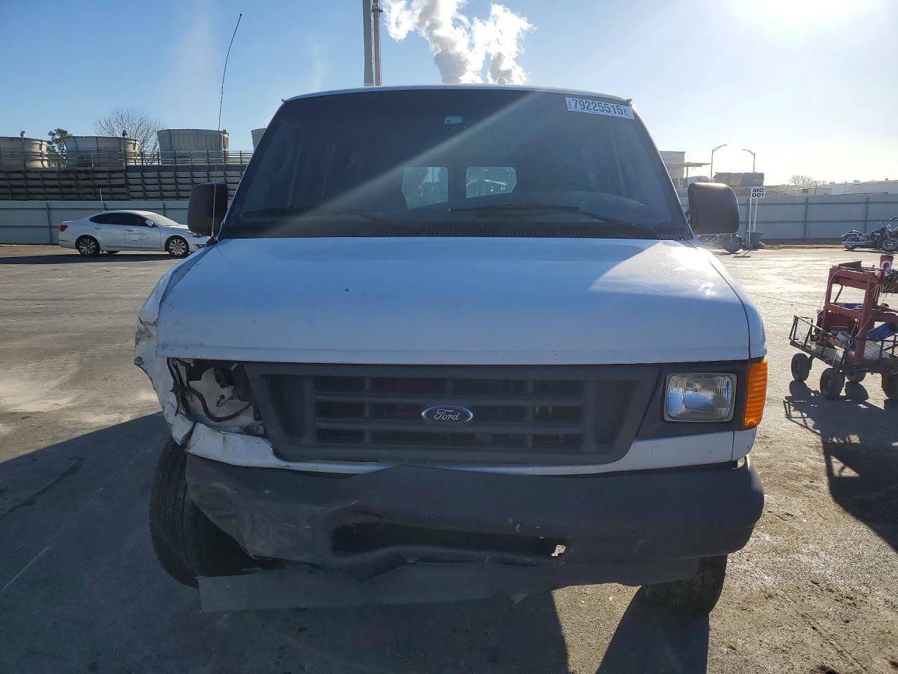 2003 Ford Econoline E250 Van