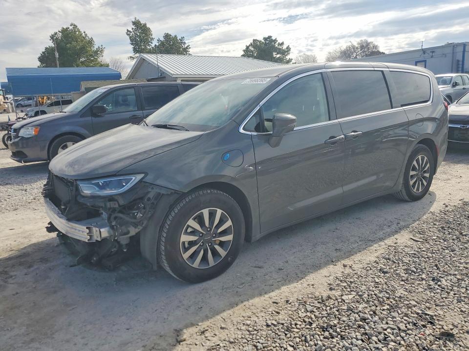 2022 Chrysler Pacifica Hybrid Touring l
