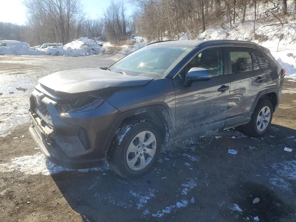 2021 Toyota Rav4 le