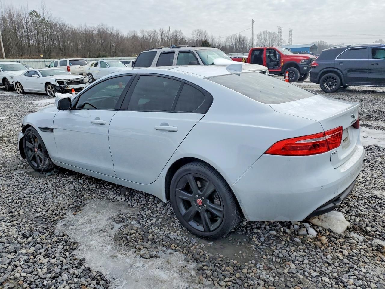 2017 Jaguar Xe Prestige