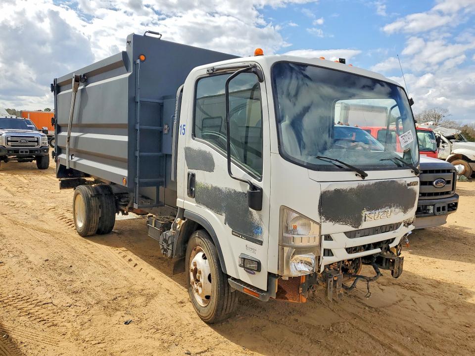 2018 Isuzu NPR HD