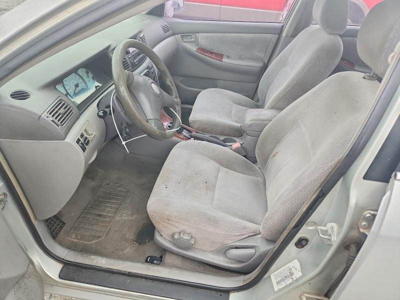2004 Toyota Corolla le