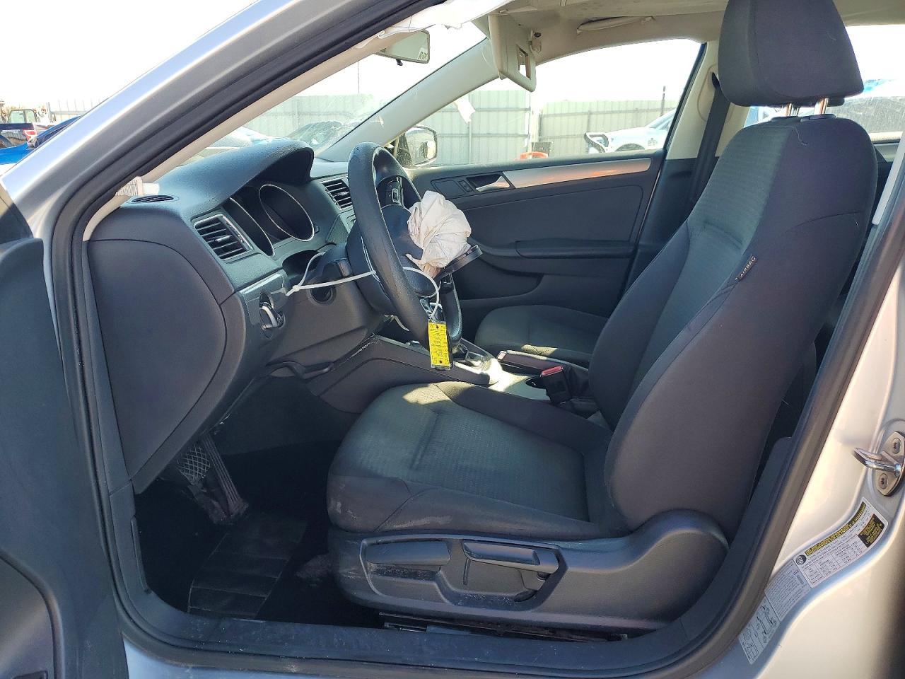 2015 Volkswagen Jetta se