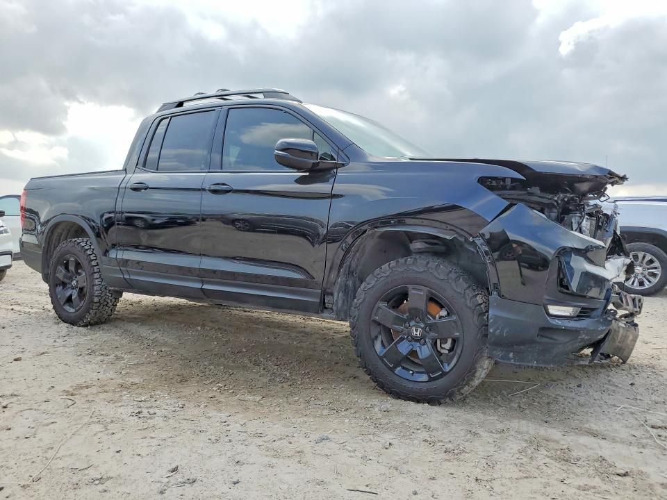 2025 Honda Ridgeline Black Edition
