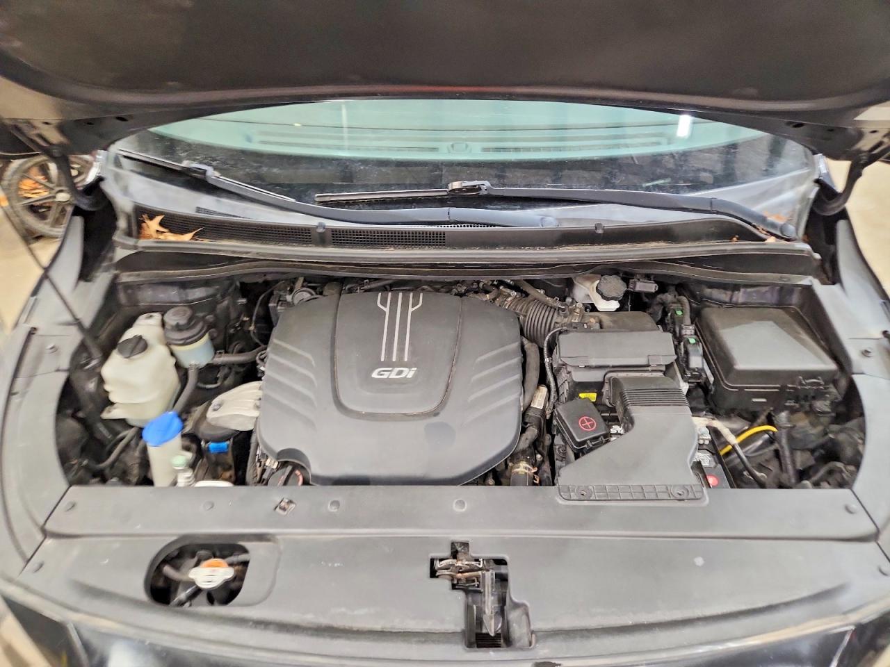 2016 KIA Sedona l