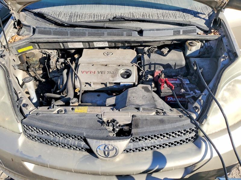 2004 Toyota Sienna ce