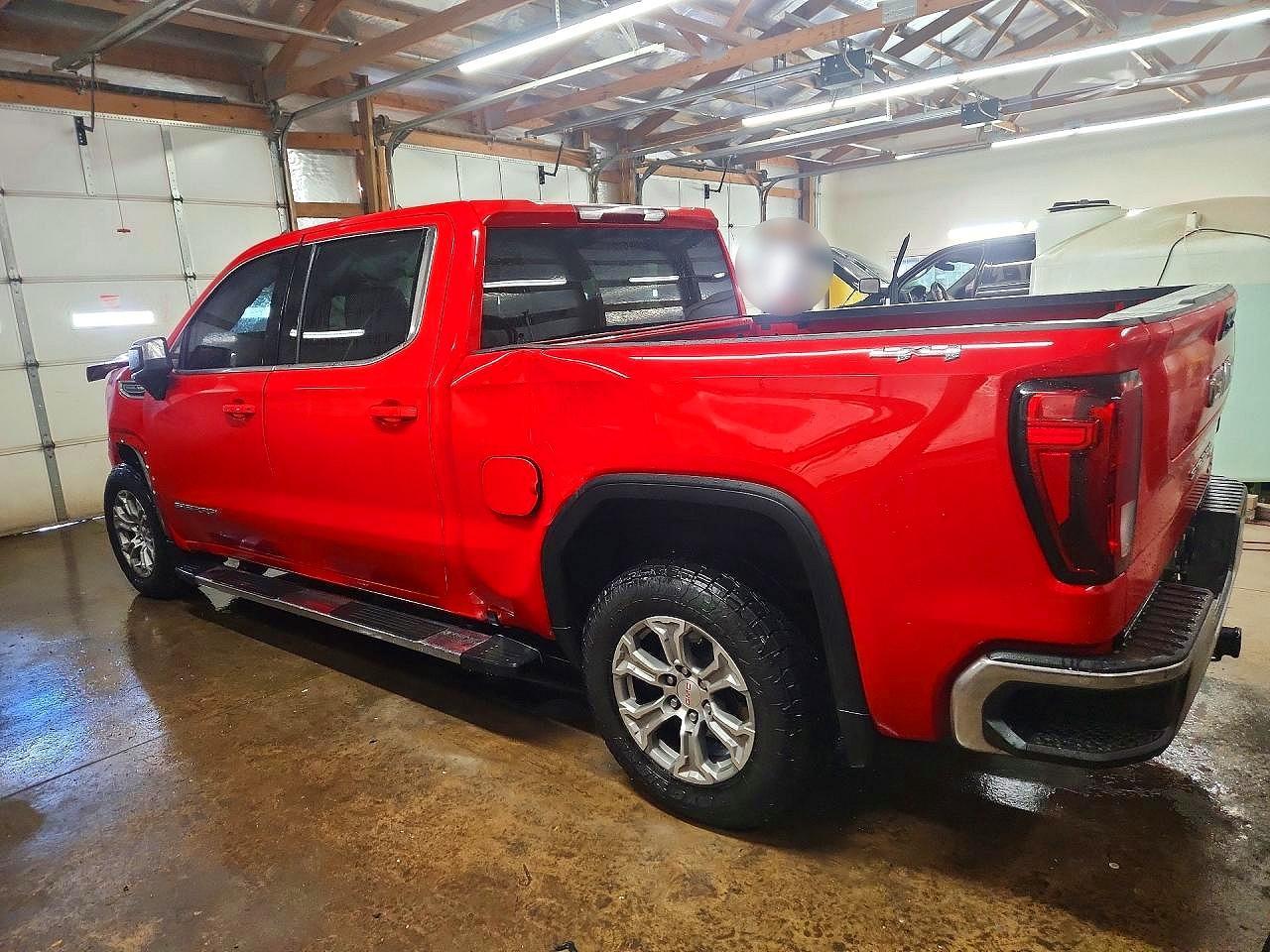 2022 GMC Sierra K1500 SLE