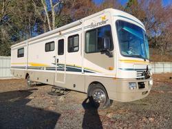 Workhorse Custom Chassis Vehiculos salvage en venta: 2003 Workhorse Custom Chassis Motorhome Chassis W22