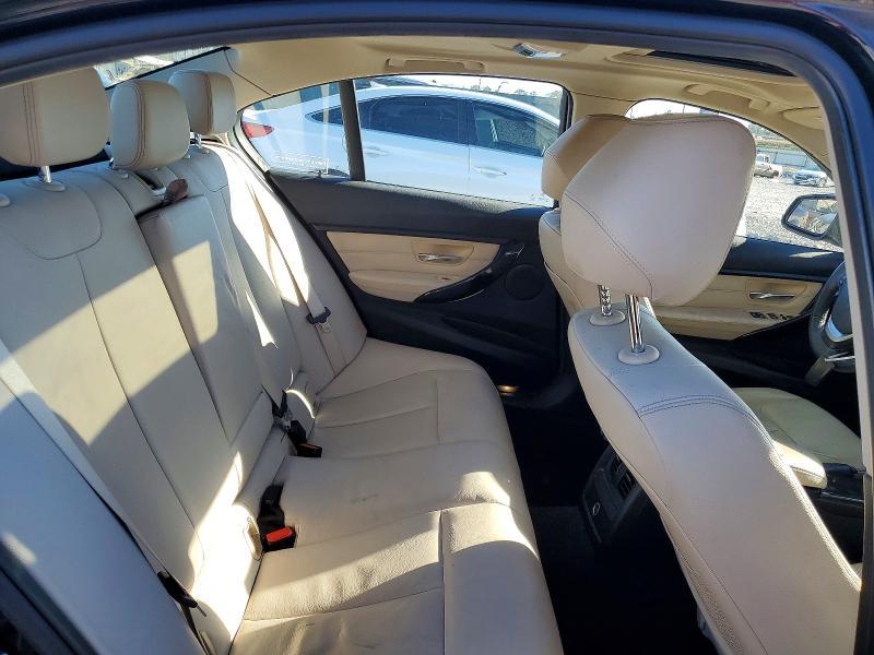 2015 BMW 328 i