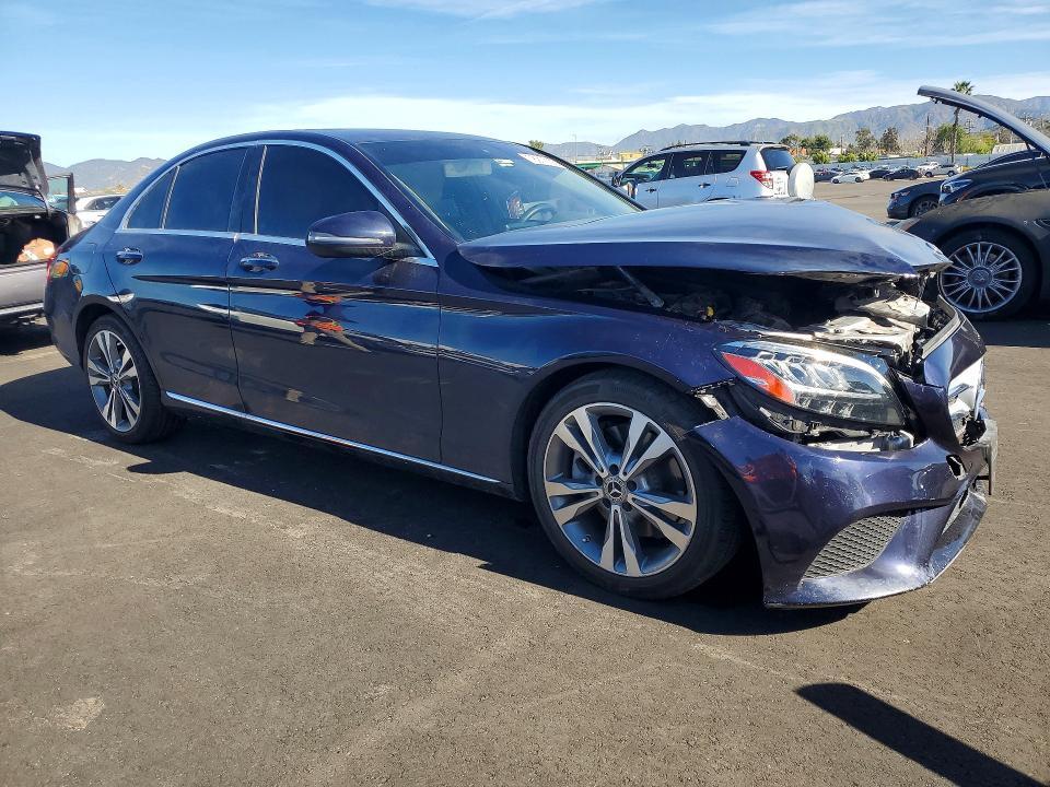 2019 Mercedes-Benz C300