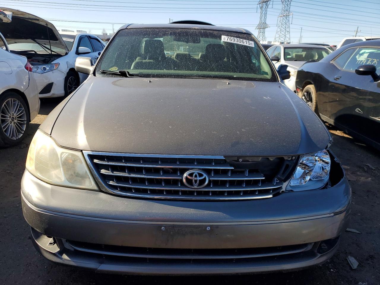 2003 Toyota Avalon xl