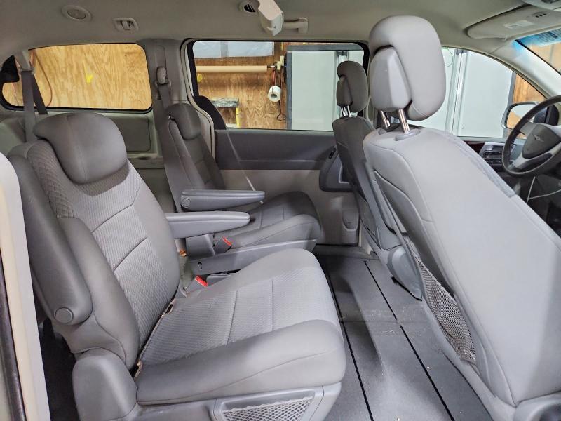 2010 Chrysler Town & Country Touring