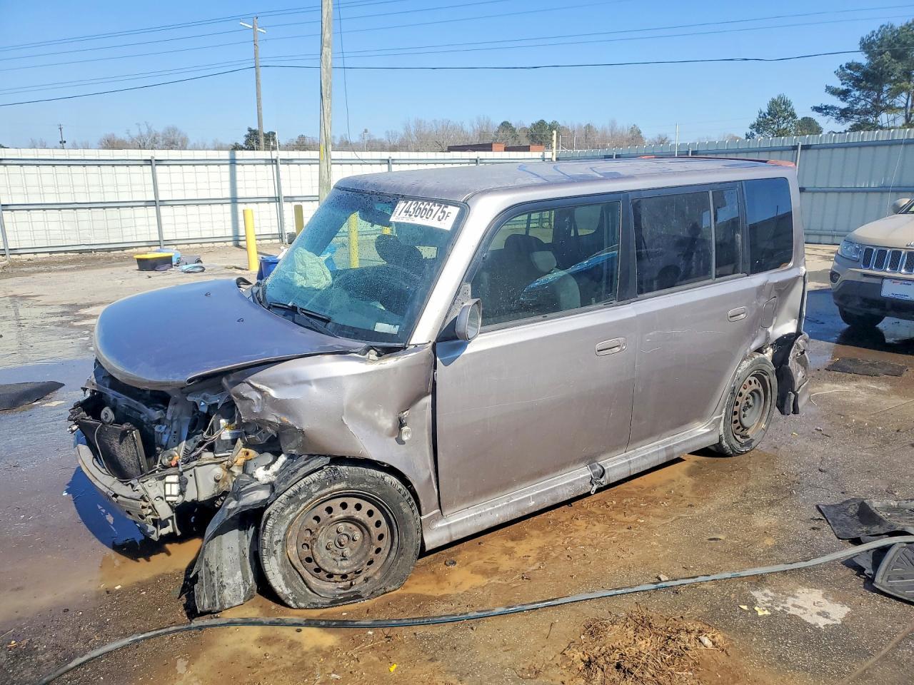 2005 Scion XB