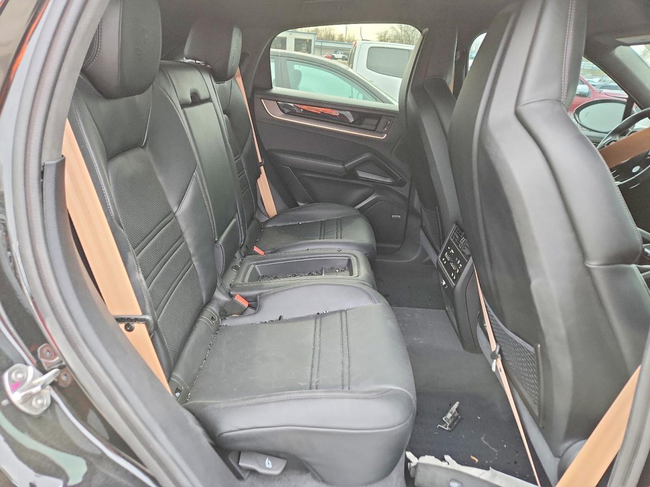 2025 Porsche Cayenne gts Coupe