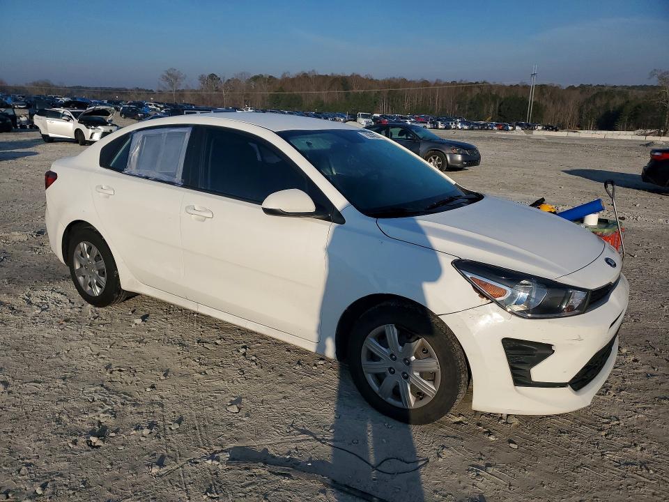 2021 KIA Rio lx