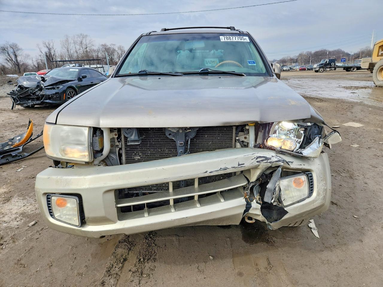 2001 Infiniti QX4 Base