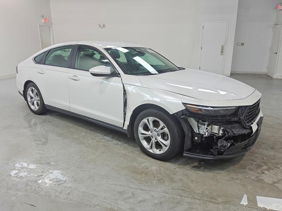 2025 Honda Accord lx