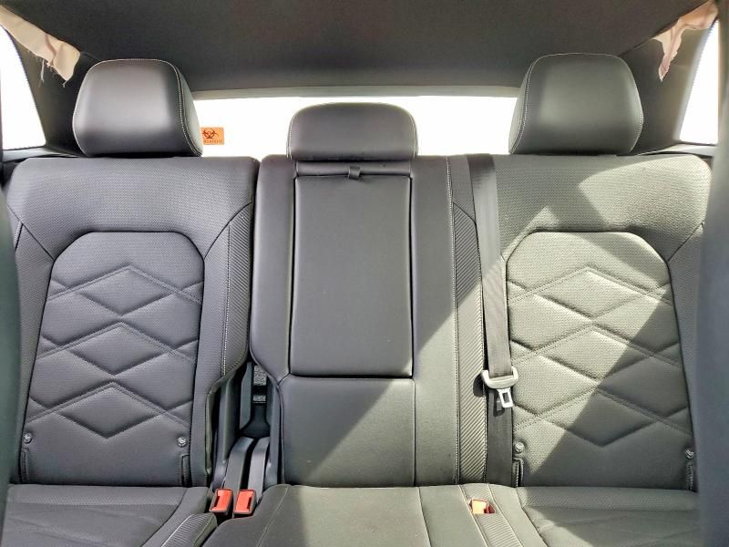 2024 Volkswagen Atlas Cross Sport se