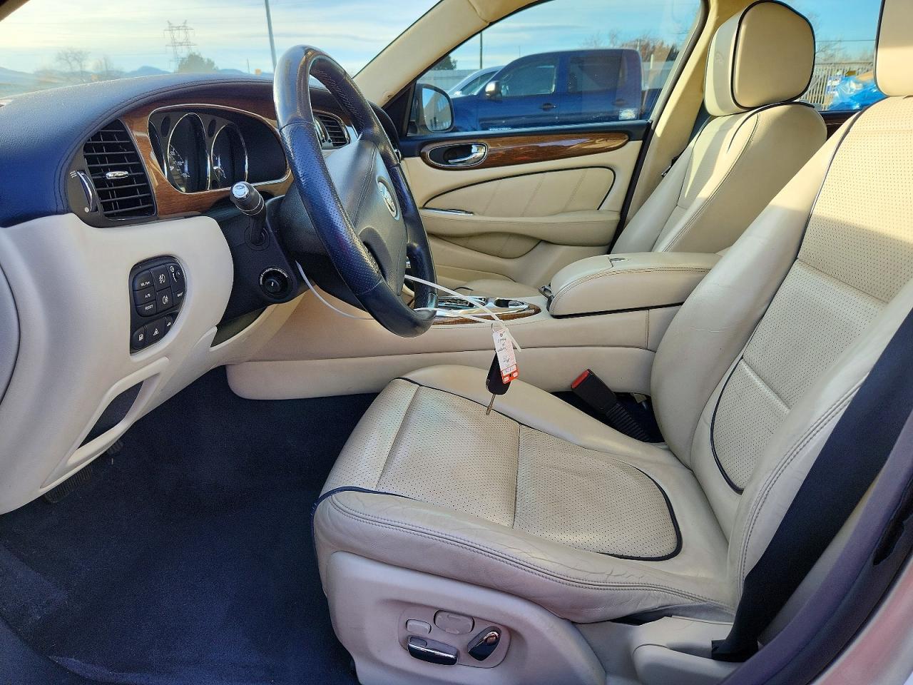 2009 Jaguar Xj Portfolio
