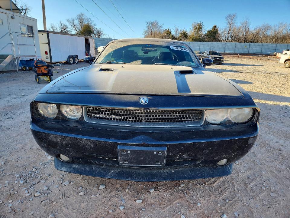 2010 Dodge Challenger r