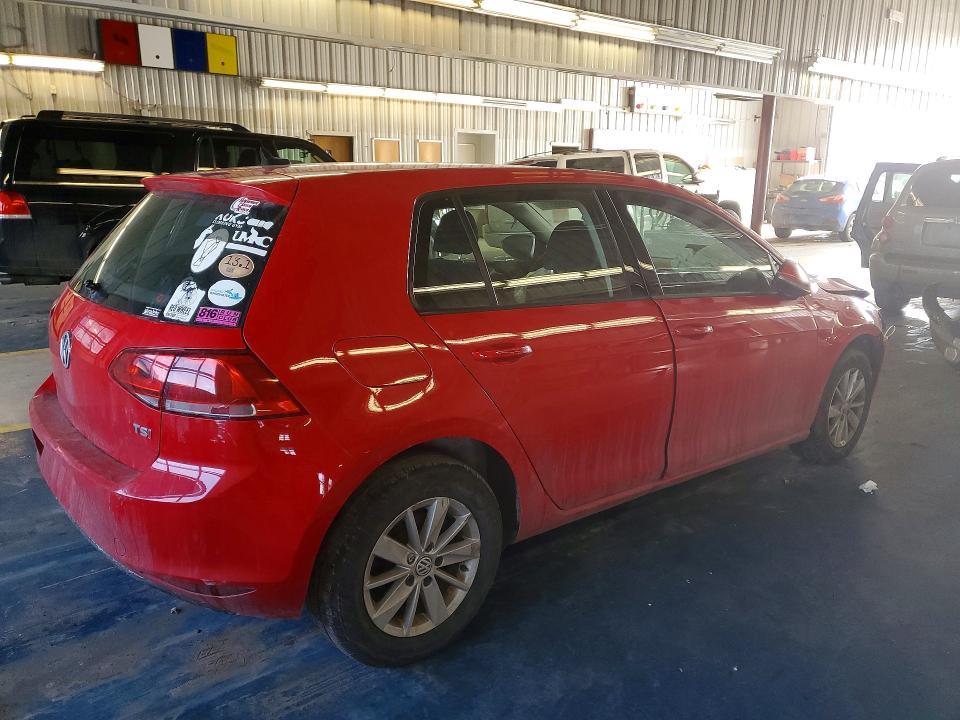 2016 Volkswagen Golf s
