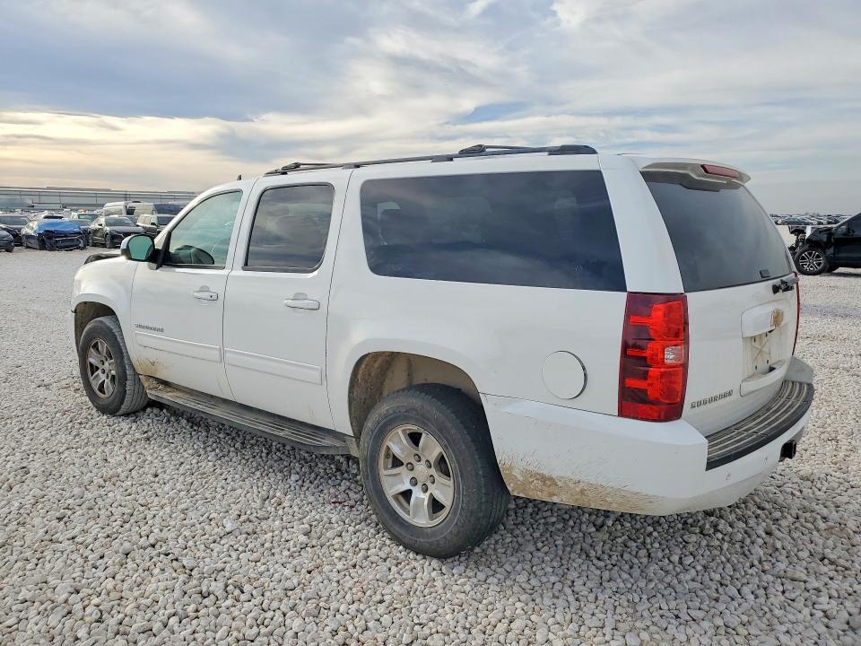 2014 Chevrolet Suburban C1500 ls