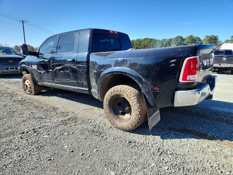 2014 Dodge 3500 Laramie