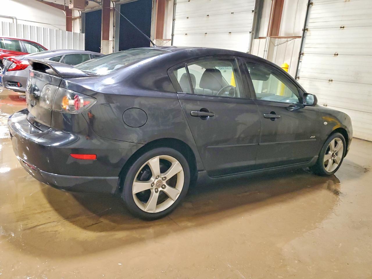 2005 Mazda 3 S