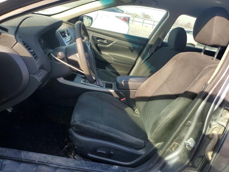 2015 Niss Altima 2.5 s