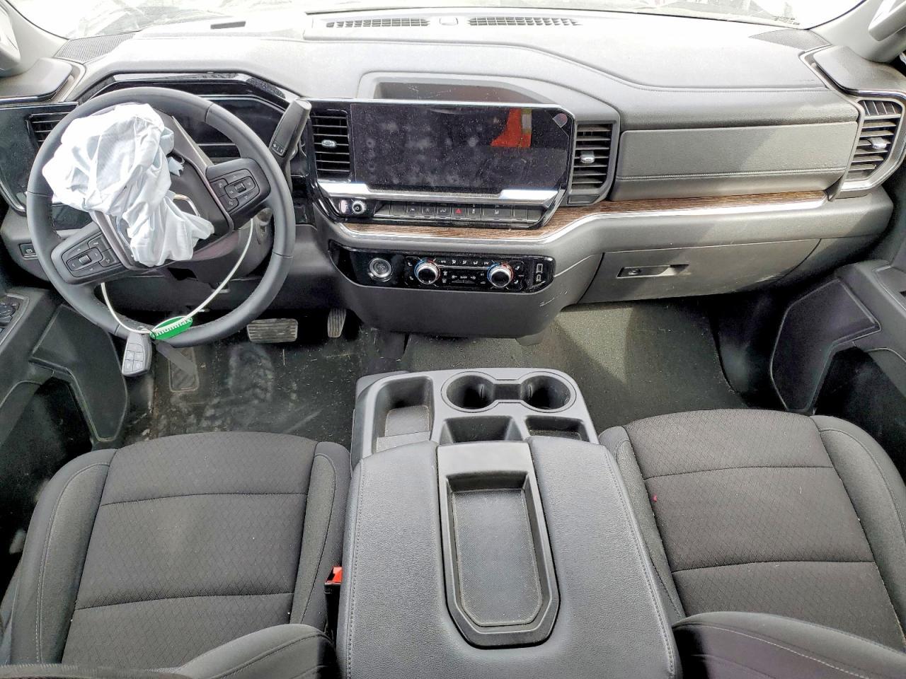 2024 GMC Sierra C1500 Elevation