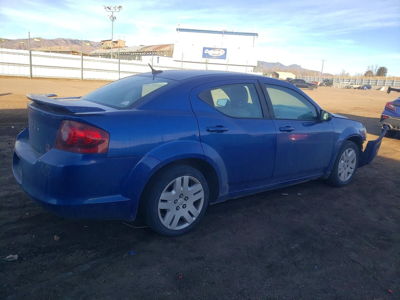 2012 Dodge Avenger se