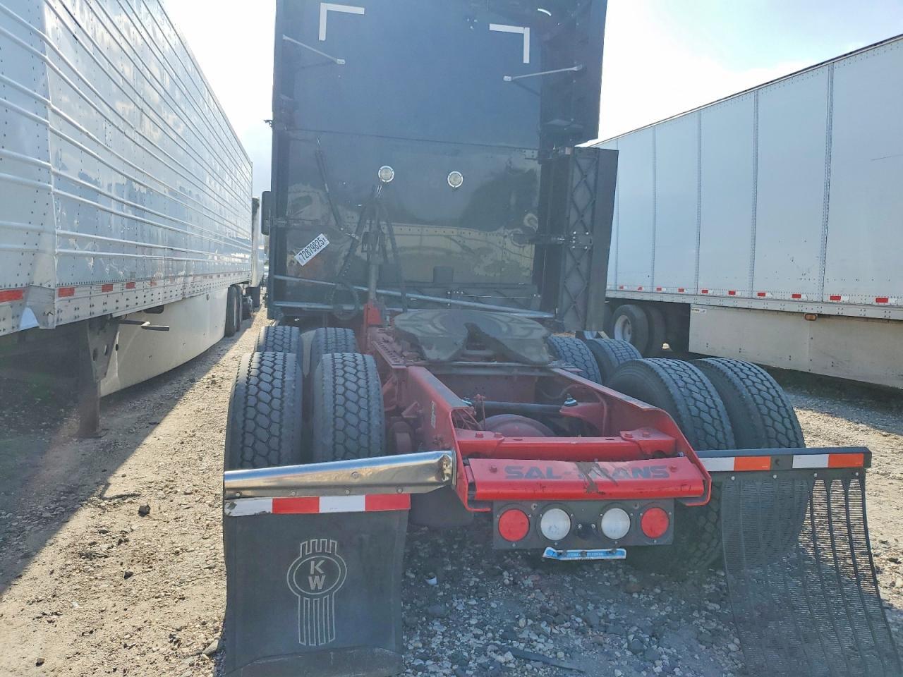 2023 Kenworth T680 Semi Truck